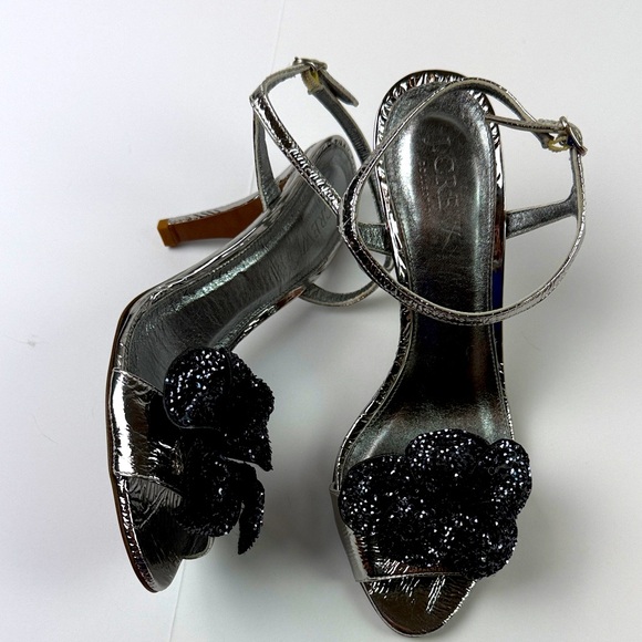 New J.Crew Collection Italian silver sandal heels with navy sequin flower - Picture 1 of 8